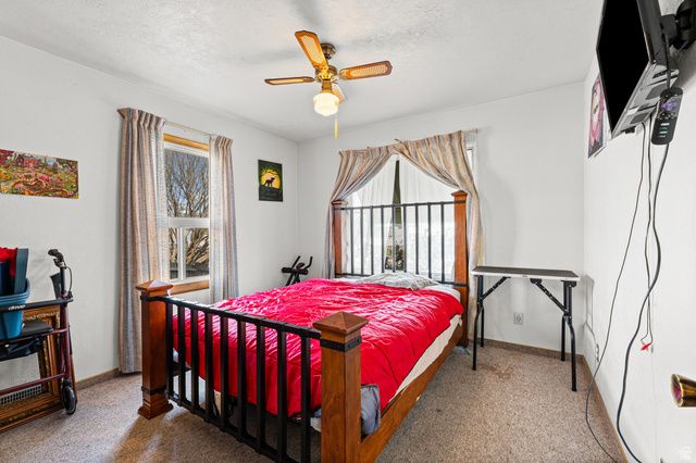 2924 S BUCCANEER DR, Magna, UT 84044