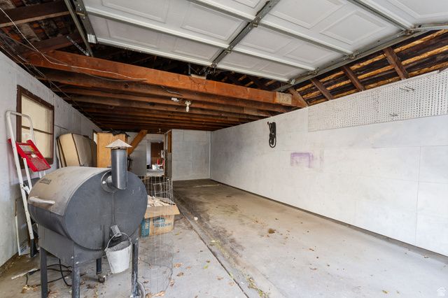 2924 S BUCCANEER DR, Magna, UT 84044