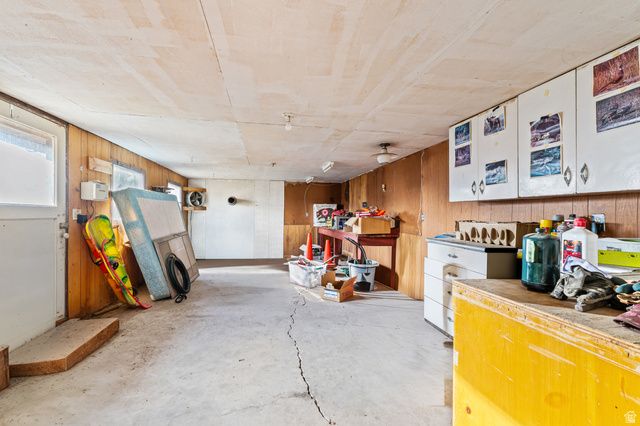 2924 S BUCCANEER DR, Magna, UT 84044