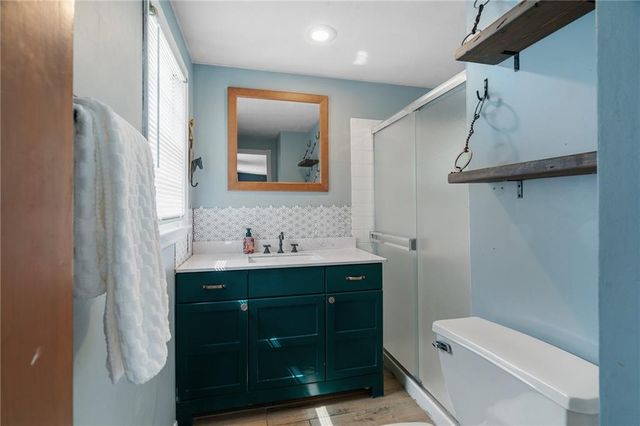10719 Cypress Avenue, Kansas City, MO 64137