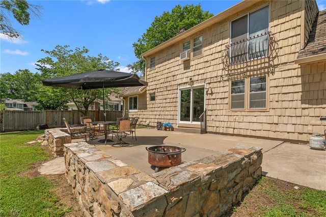 10719 Cypress Avenue, Kansas City, MO 64137