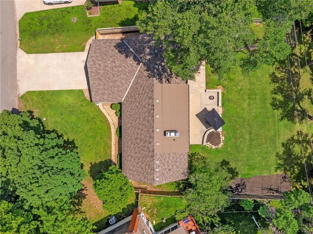 10719 Cypress Avenue, Kansas City, MO 64137