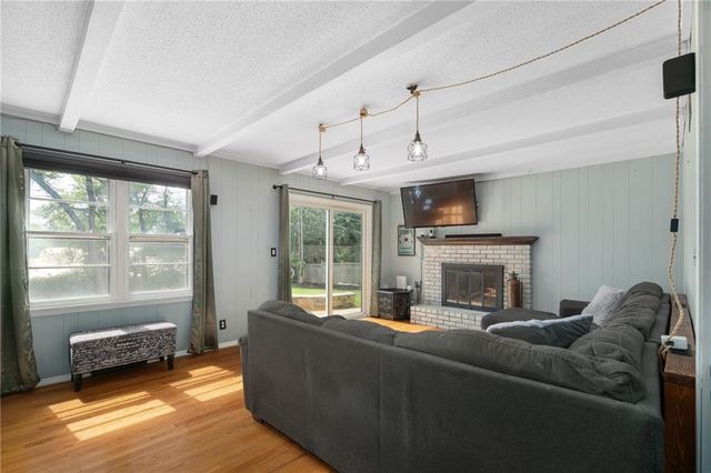 10719 Cypress Avenue, Kansas City, MO 64137