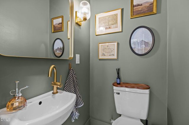 2707 N Roxboro Street, Durham, NC 27704