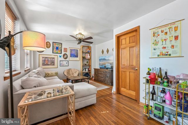 335-337R POPLAR ST, Philadelphia, PA 19123