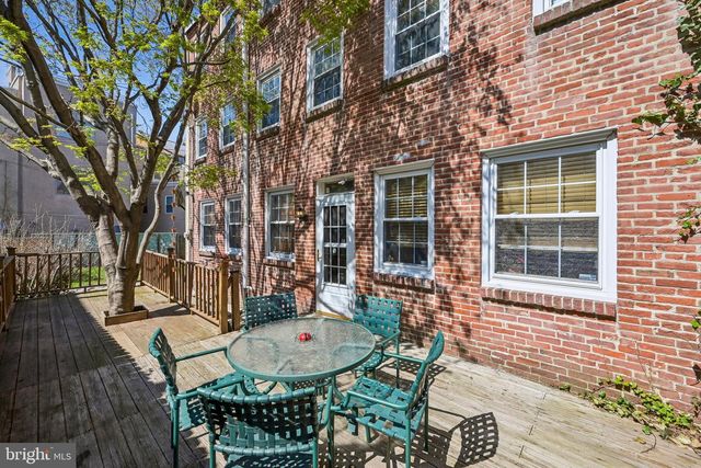 335-337R POPLAR ST, Philadelphia, PA 19123