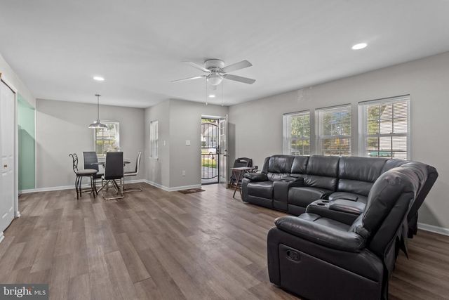 609 WINDER, Bristol, PA 19007