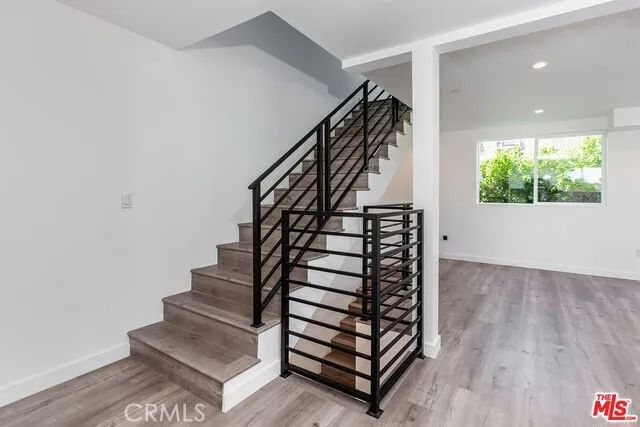 10916 Hesby Street, North Hollywood, CA 91601