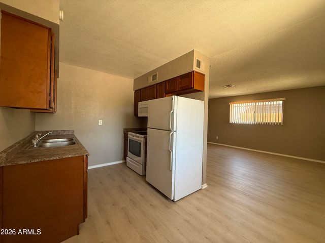 2201 W Belmont Avenue Apt 7, Phoenix, AZ 85021