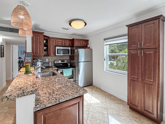 334 Piedmont G, Delray Beach, FL 33484
