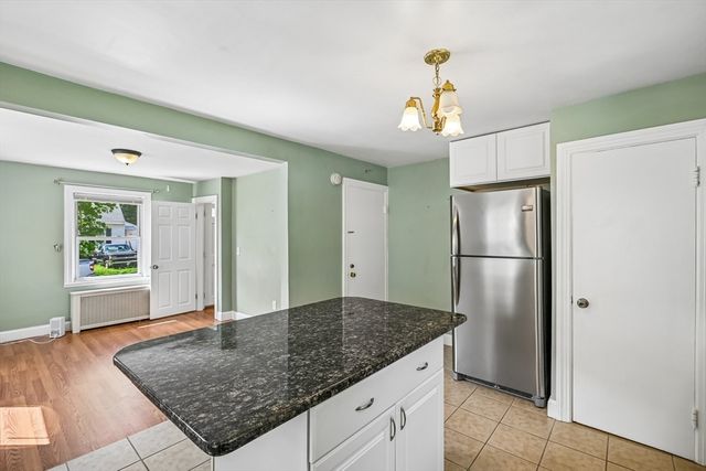 19 Walworth Street, Worcester, MA 01602