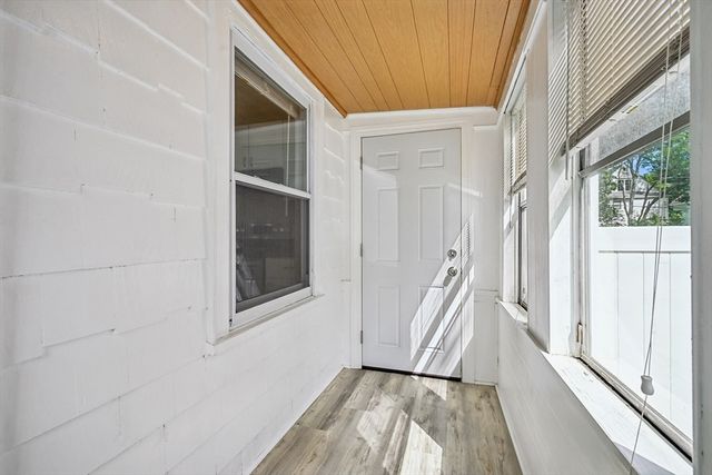 19 Walworth Street, Worcester, MA 01602