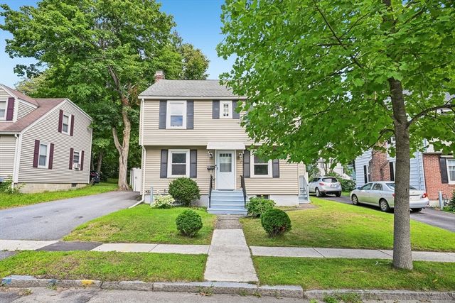 19 Walworth Street, Worcester, MA 01602