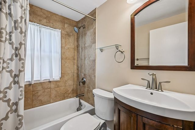 19 Walworth Street, Worcester, MA 01602