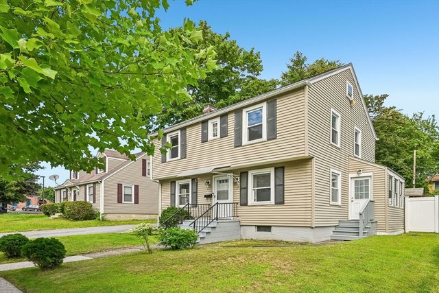 19 Walworth Street, Worcester, MA 01602