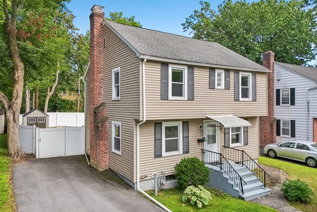 19 Walworth Street, Worcester, MA 01602