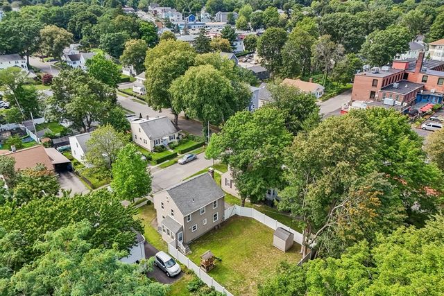 19 Walworth Street, Worcester, MA 01602