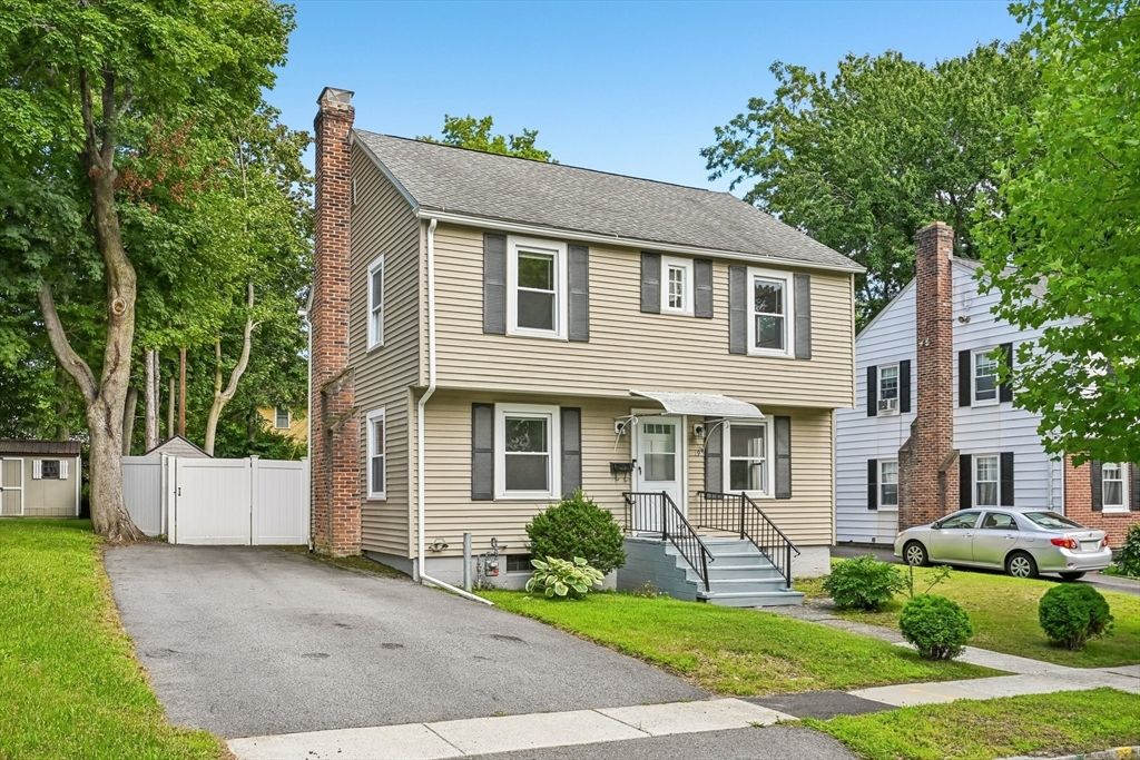 19 Walworth Street, Worcester, MA 01602
