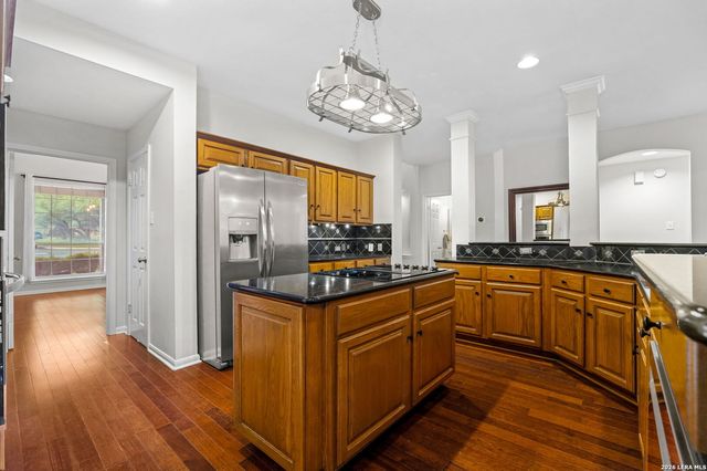2 Tressard, San Antonio, TX 78248