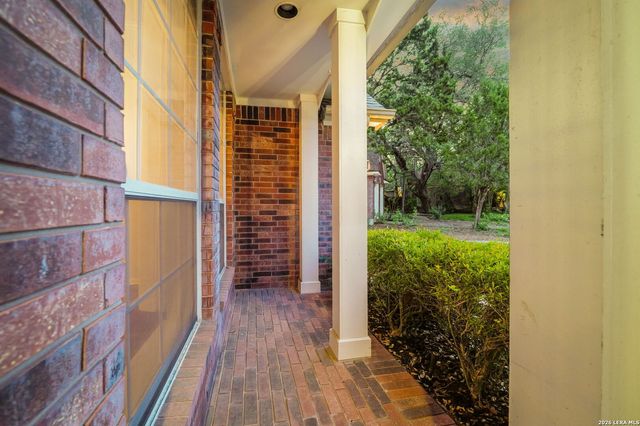 2 Tressard, San Antonio, TX 78248