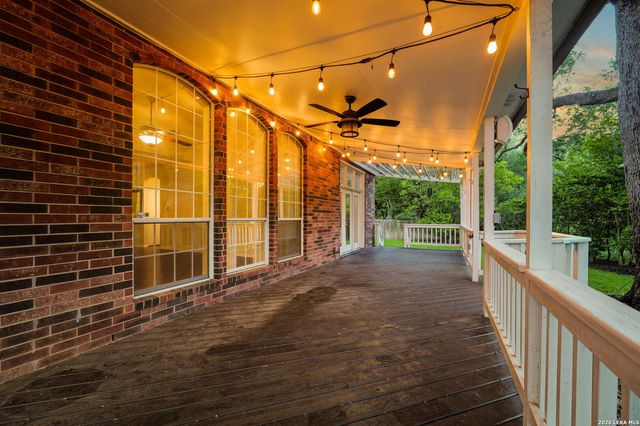 2 Tressard, San Antonio, TX 78248