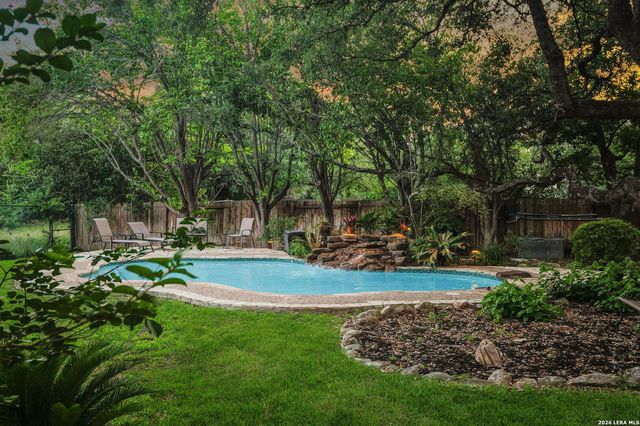 2 Tressard, San Antonio, TX 78248