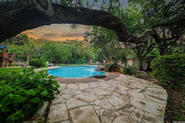 2 Tressard, San Antonio, TX 78248