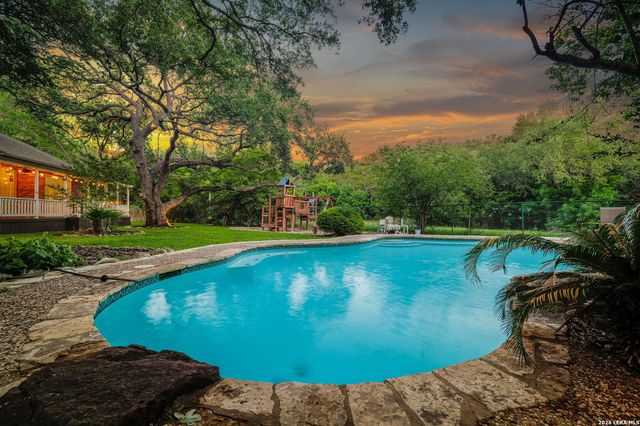2 Tressard, San Antonio, TX 78248