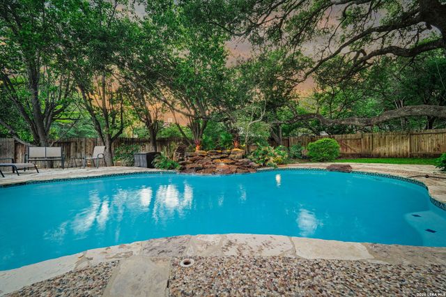 2 Tressard, San Antonio, TX 78248