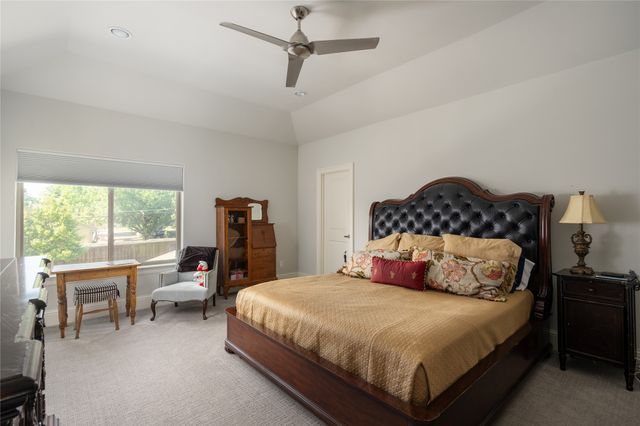 5517 Charlestown Drive, Dallas, TX 75230
