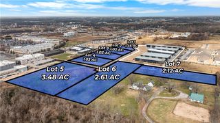 3045 W Green Acres, Rogers, AR 72758