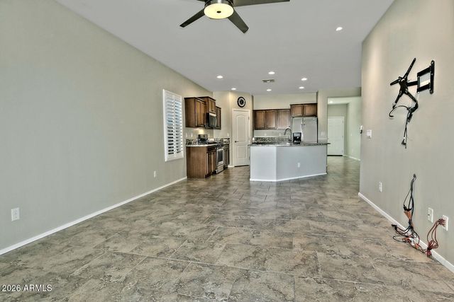 6494 W GEORGETOWN Way, Florence, AZ 85132