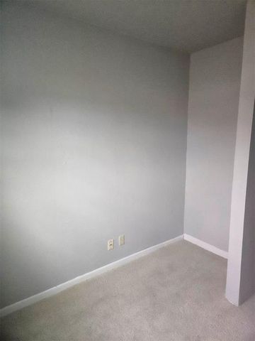 700 W Elm Street, Altus, OK 73521