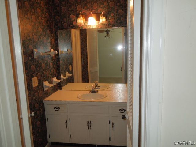 2169 EDINBURGH Drive, Montgomery, AL 36116