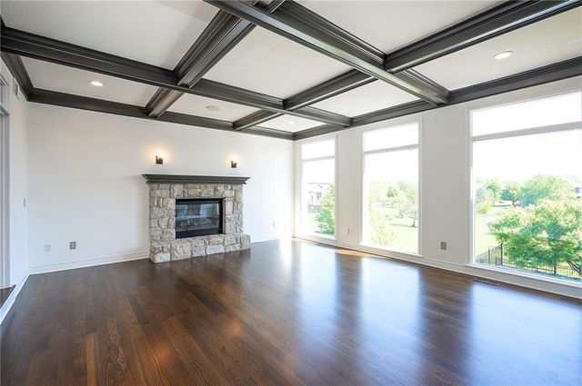 15225 Perry Street, Overland Park, KS 66221