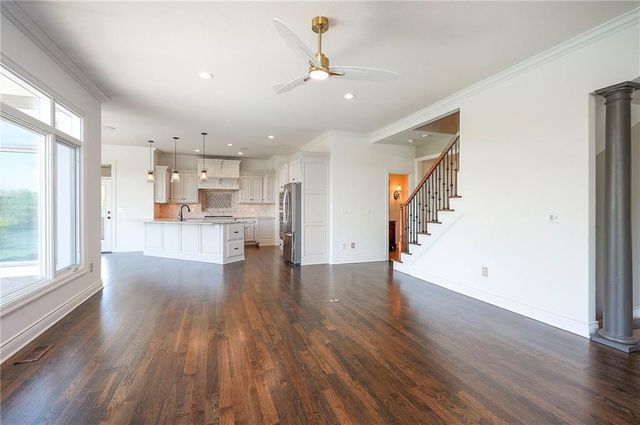 15225 Perry Street, Overland Park, KS 66221