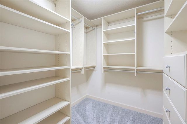 15225 Perry Street, Overland Park, KS 66221