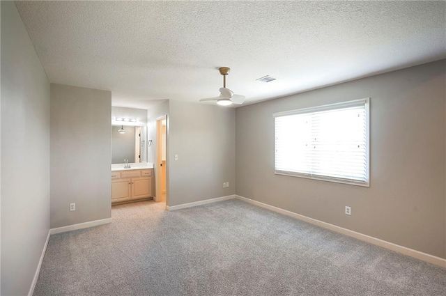 15225 Perry Street, Overland Park, KS 66221