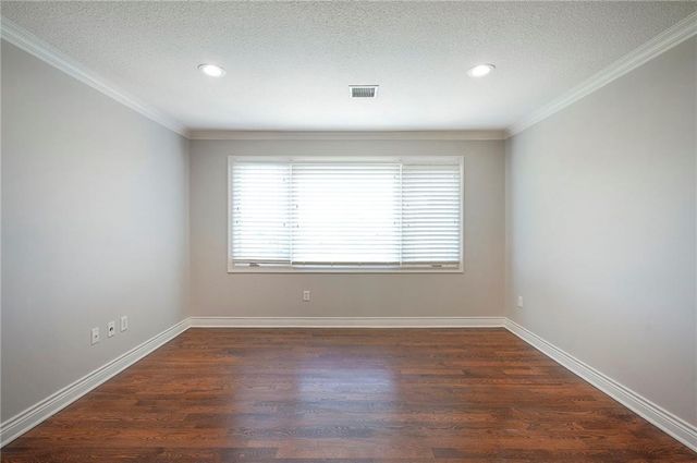 15225 Perry Street, Overland Park, KS 66221