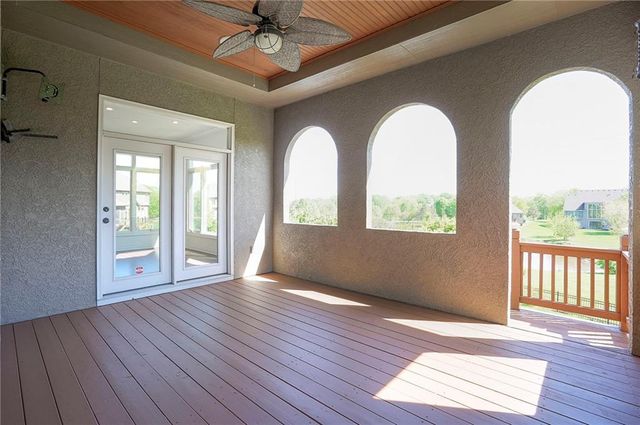 15225 Perry Street, Overland Park, KS 66221