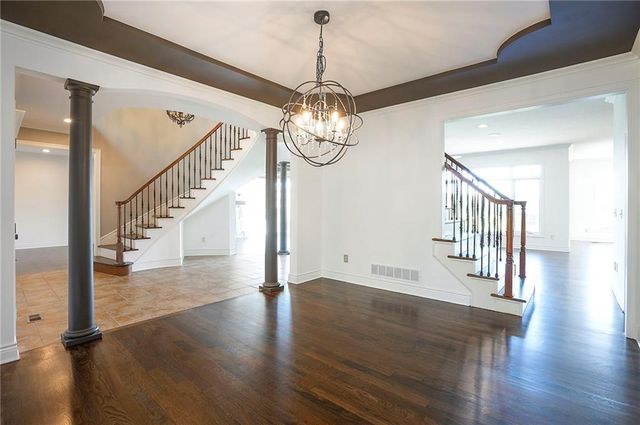 15225 Perry Street, Overland Park, KS 66221