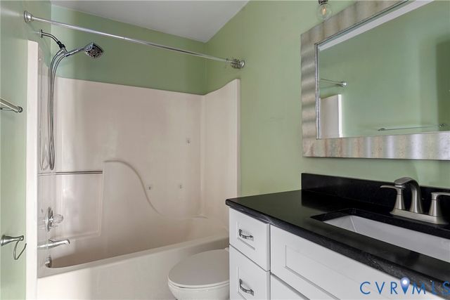 6903 Whistlers Cove Dr, Chesterfield, VA 23112