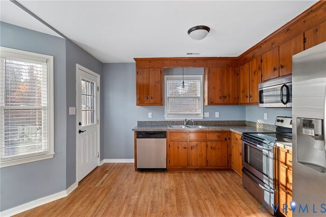 6903 Whistlers Cove Dr, Chesterfield, VA 23112