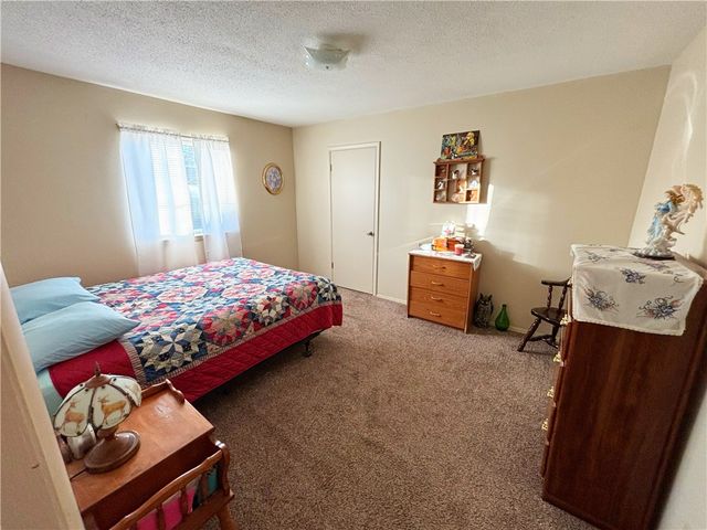 806 Gwenn Street, Springdale, AR 72762