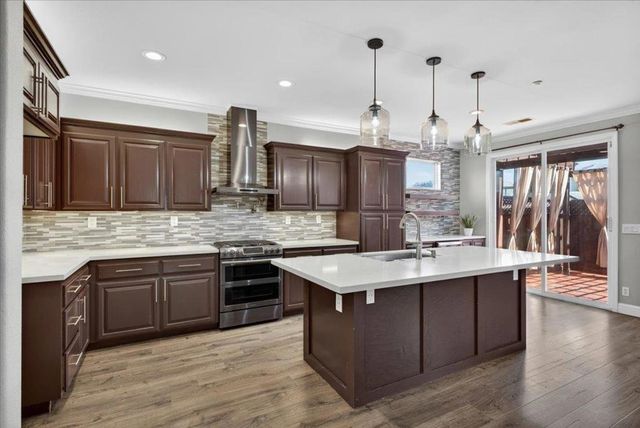 1858 Buckingham Drive, Salinas, CA 93906
