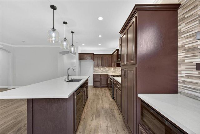 1858 Buckingham Drive, Salinas, CA 93906