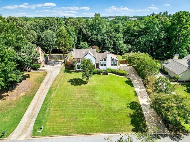 1330 Taramore Drive, Suwanee, GA 30024