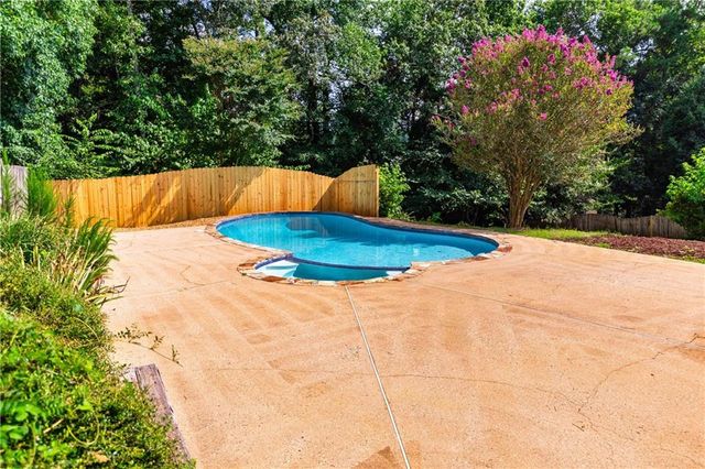 1330 Taramore Drive, Suwanee, GA 30024