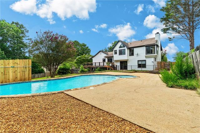 1330 Taramore Drive, Suwanee, GA 30024