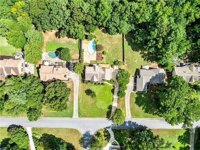 1330 Taramore Drive, Suwanee, GA 30024